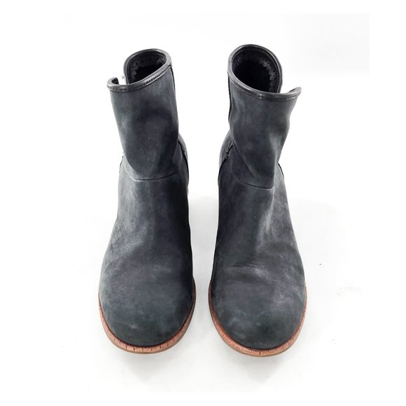 UGG Gray Ankle Boots Suede Minimalist Design - Picture 3 of 13